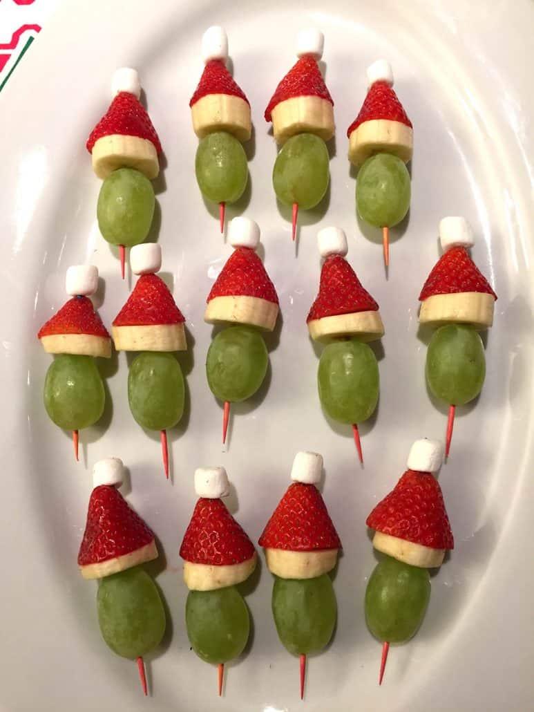 grinch fruit kabob skewers